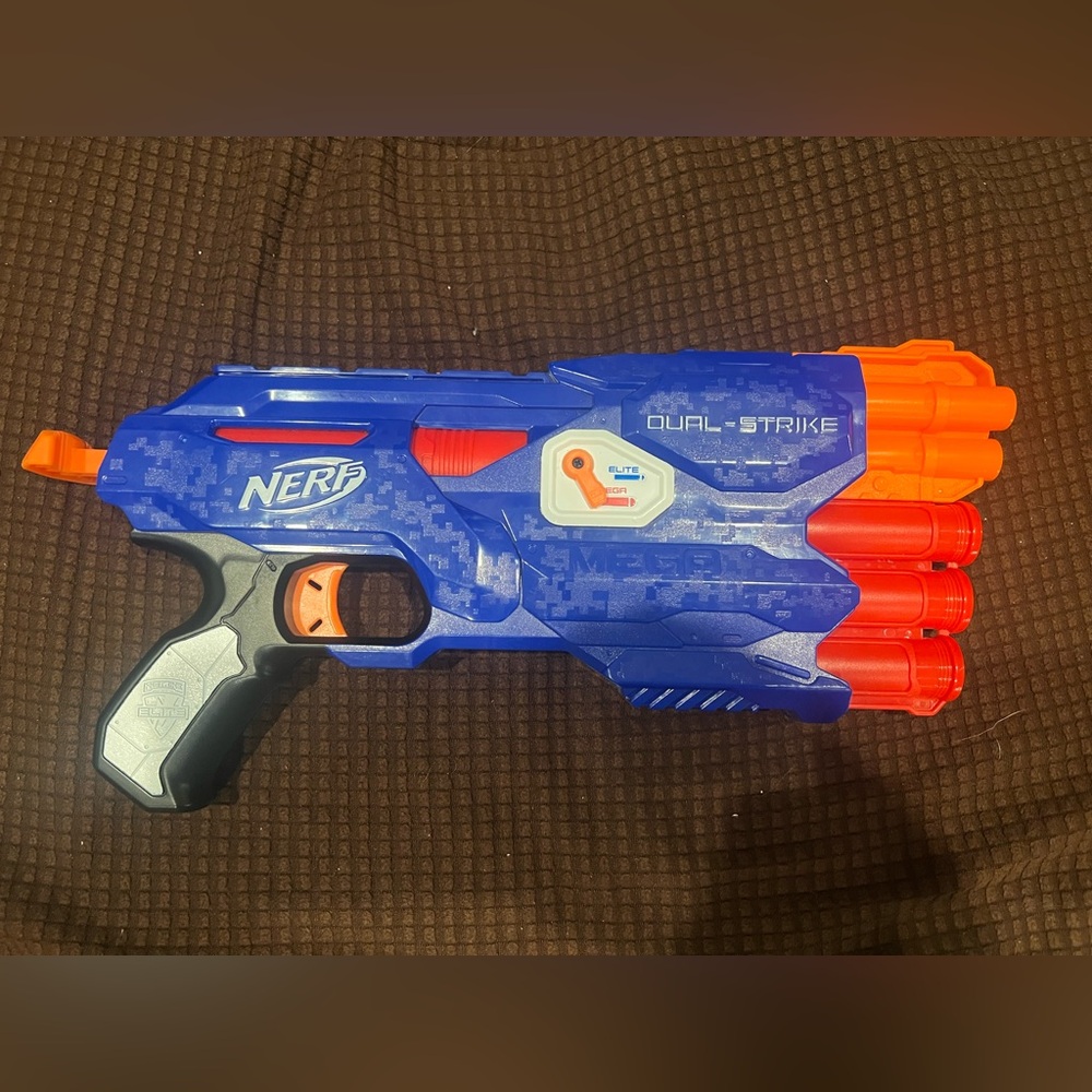 Nerf N-Strike Elite Dual Strike
